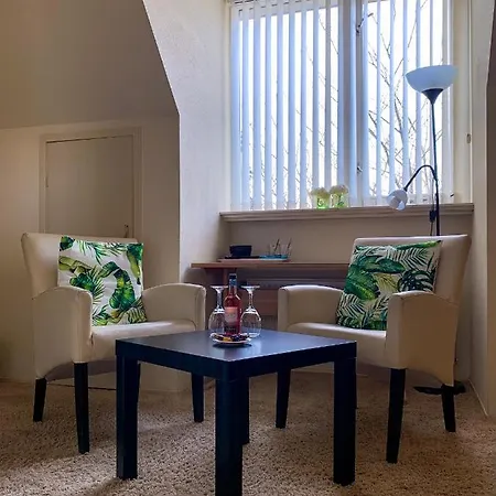 Kluiskade 24 게스트하우스 *