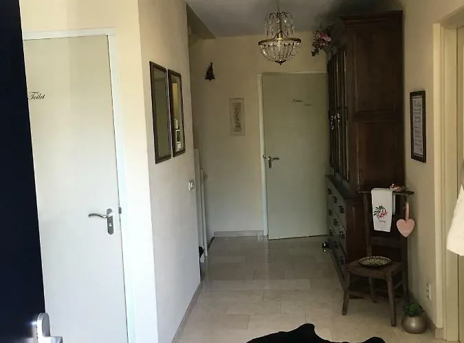 Kluiskade 24 בית הארחה *