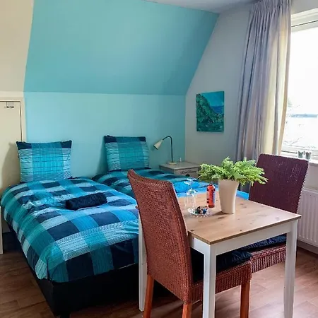 Πανσιόν Kluiskade 24